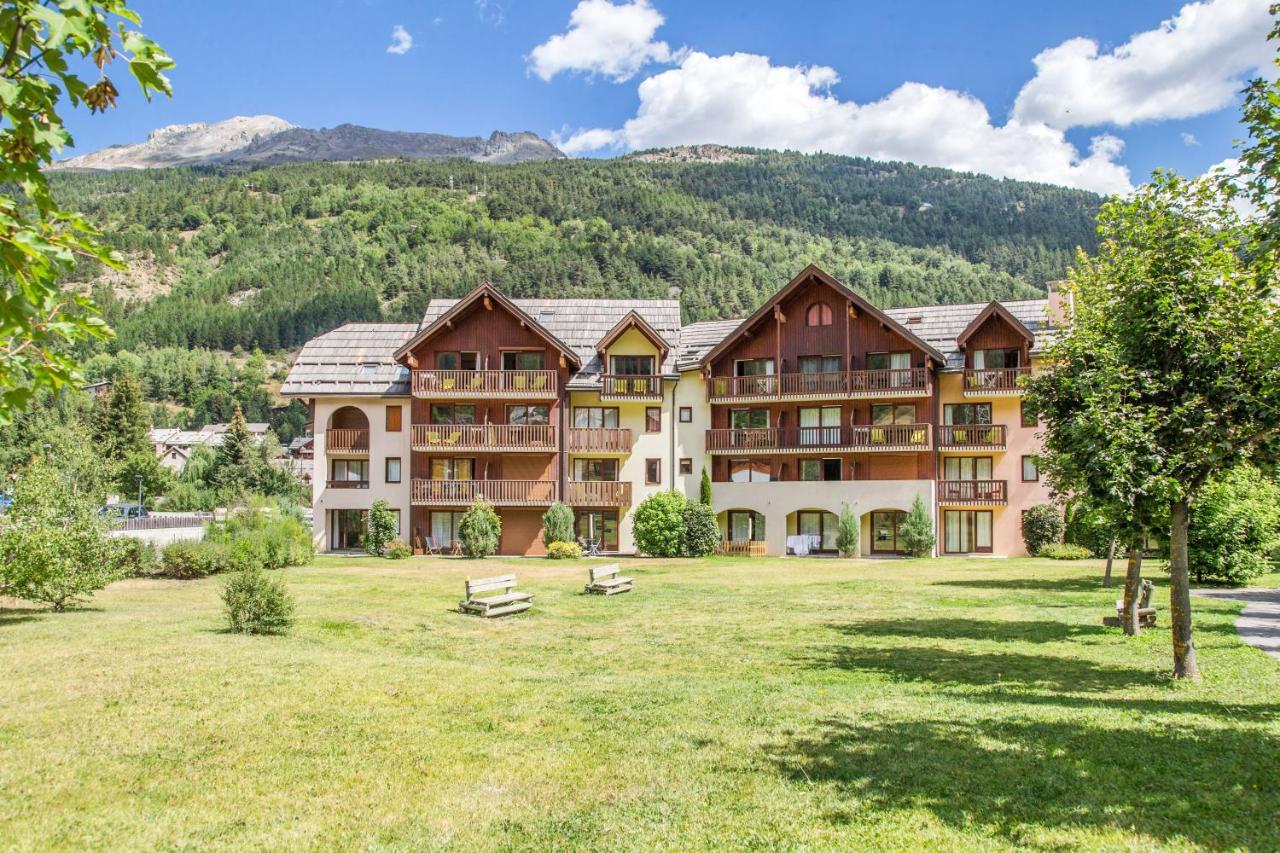 Residence Pierre & Vacances L'Alpagaラ・サル・レ・ザルプ エクステリア 写真