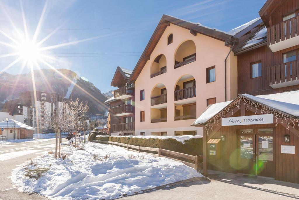 Residence Pierre & Vacances L'Alpagaラ・サル・レ・ザルプ エクステリア 写真