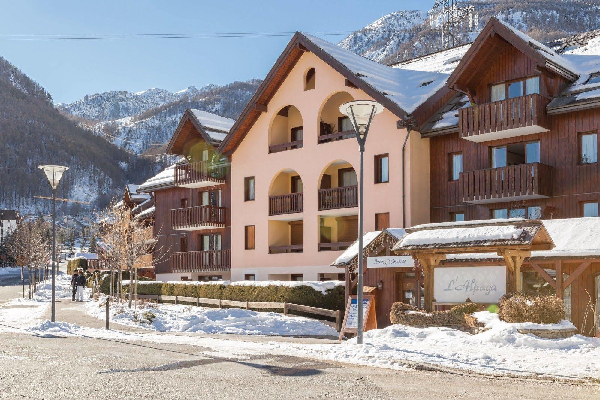 Residence Pierre & Vacances L'Alpagaラ・サル・レ・ザルプ エクステリア 写真