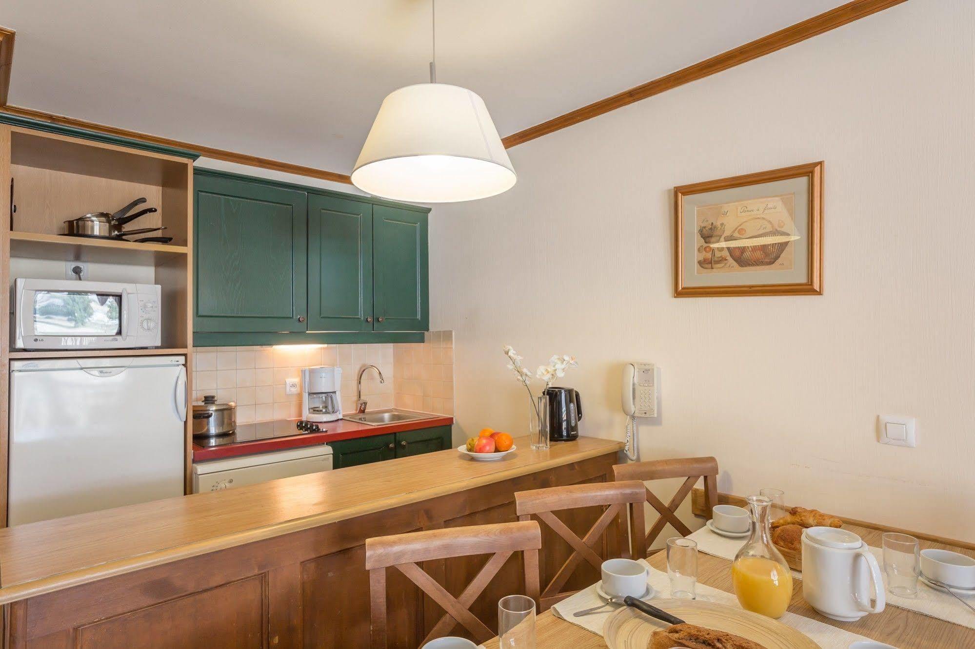 Residence Pierre & Vacances L'Alpagaラ・サル・レ・ザルプ エクステリア 写真