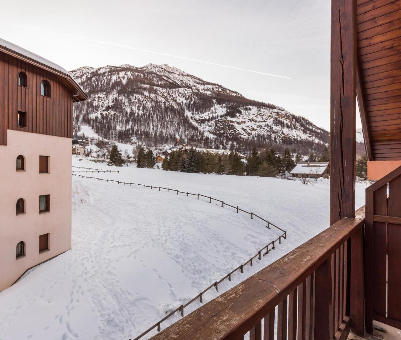 Residence Pierre & Vacances L'Alpagaラ・サル・レ・ザルプ エクステリア 写真